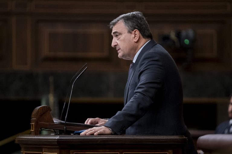 Los hombres de Aitor Esteban toman el relevo en la economía vasca