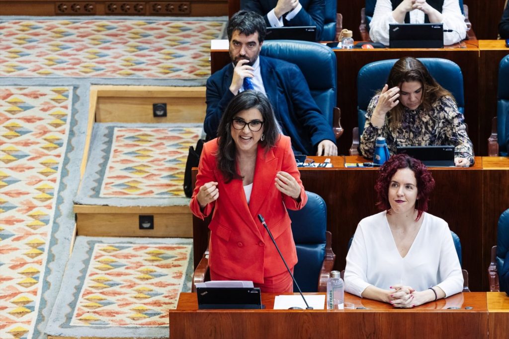 Lobato y su oposición a Más Madrid dentro de la Asamblea | Foto: Europa Press