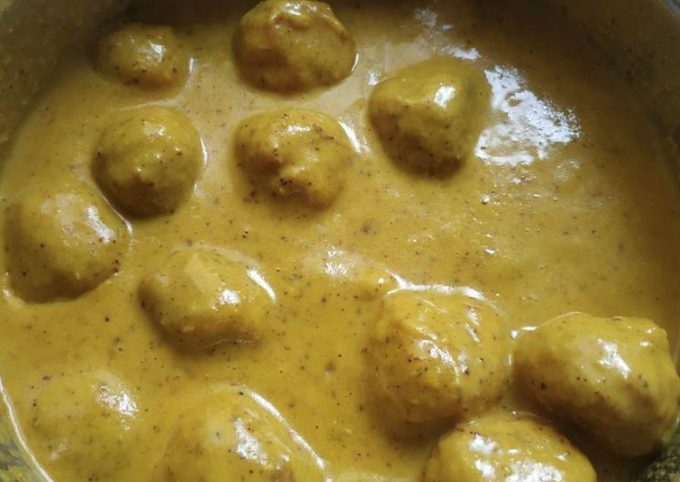 albondigas-en-salsa-de-almendras-foto-principal