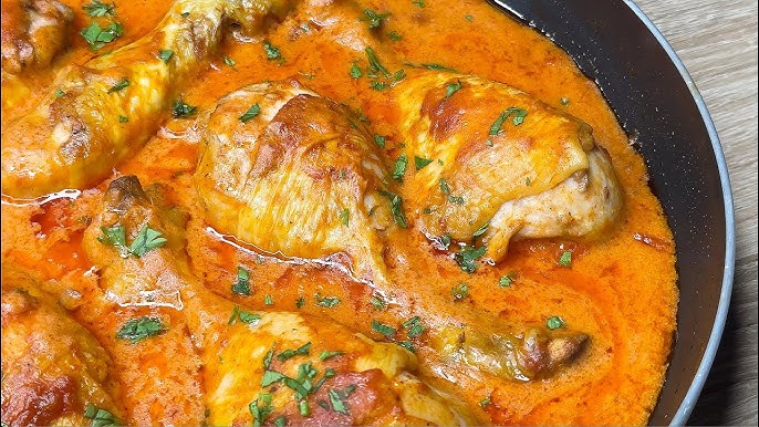 Pollo en salsa de la abuela húngara, receta para triunfar en familia 2 Moncloa hq720 1 Moncloa