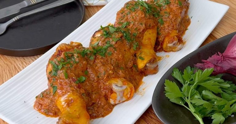 Pollo en salsa de la abuela húngara, receta para triunfar en familia