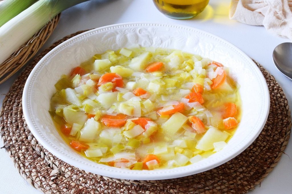 Deliciosa receta de porrusalda, la sopa vasca tradicional en casa 3 Moncloa porrusalda Moncloa