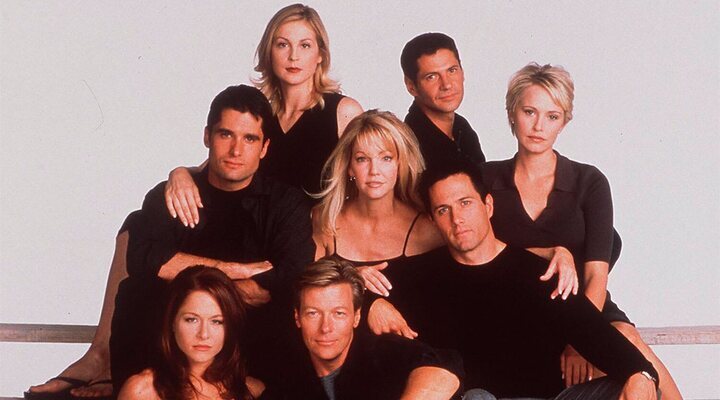 "Melrose Place" resucita: qué esperar de la secuela y quiénes vuelven del elenco original 1 Moncloa Los productores de "Melrose Place" prometieron mantener la esencia del original