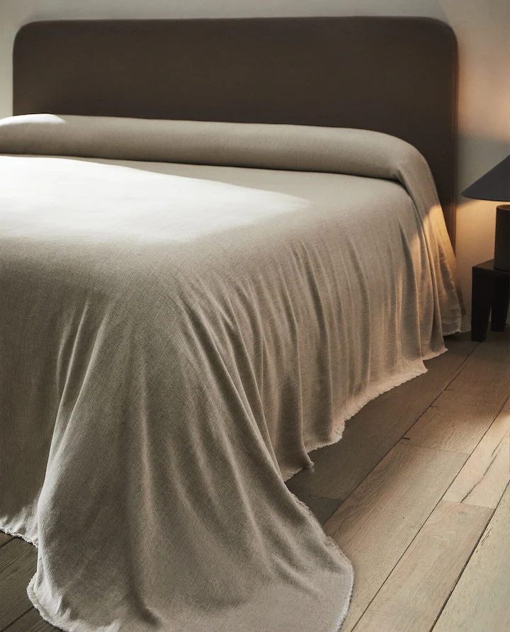 5 prácticas y ligeras colchas de Zara Home ideales para esta primavera 3 Moncloa 1163006052 2 7 2 Moncloa