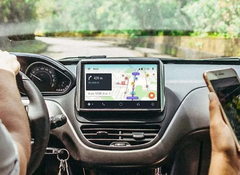 ¿CUÁL ES MEJOR?¿COYOTE O WAZE?
