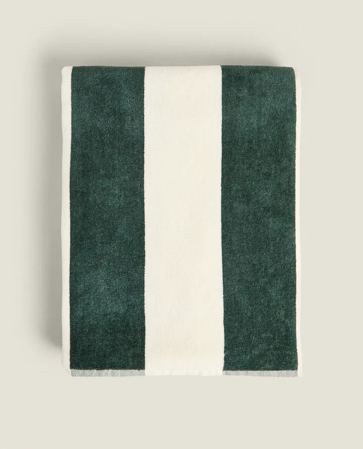 Las 5 prendas y complementos de Zara Home que necesitarás este verano. ¡Seguro que te encantan! 1 Moncloa 5585013500 2 2 2 Moncloa