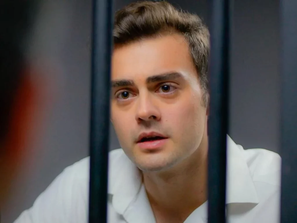 La declaración de guerra que termina en graves consecuencias en 'Hermanos' 1 Moncloa El video mortal sacude Hermanos mas tragedias y secretos al descubierto 3 Moncloa