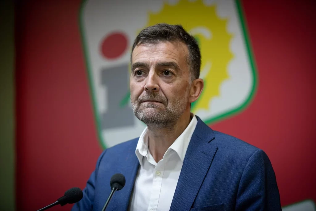 Maíllo mantiene el pulso a Rego por el poder de IU| Foto: Europa Press