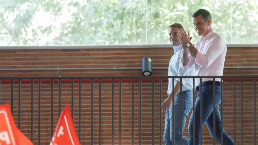 El PSOE de Lobato se desentiende de las movilizaciones en Ferraz 1 Moncloa El PSOE de Lobato se desentiende de las movilizaciones en Ferraz | Foto: Europa Press