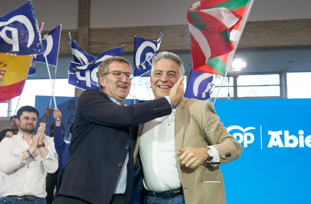 EuropaPress 5900425 lider pp alberto nunez feijoo candidato lehendakari pp javier andres acto 1 Moncloa