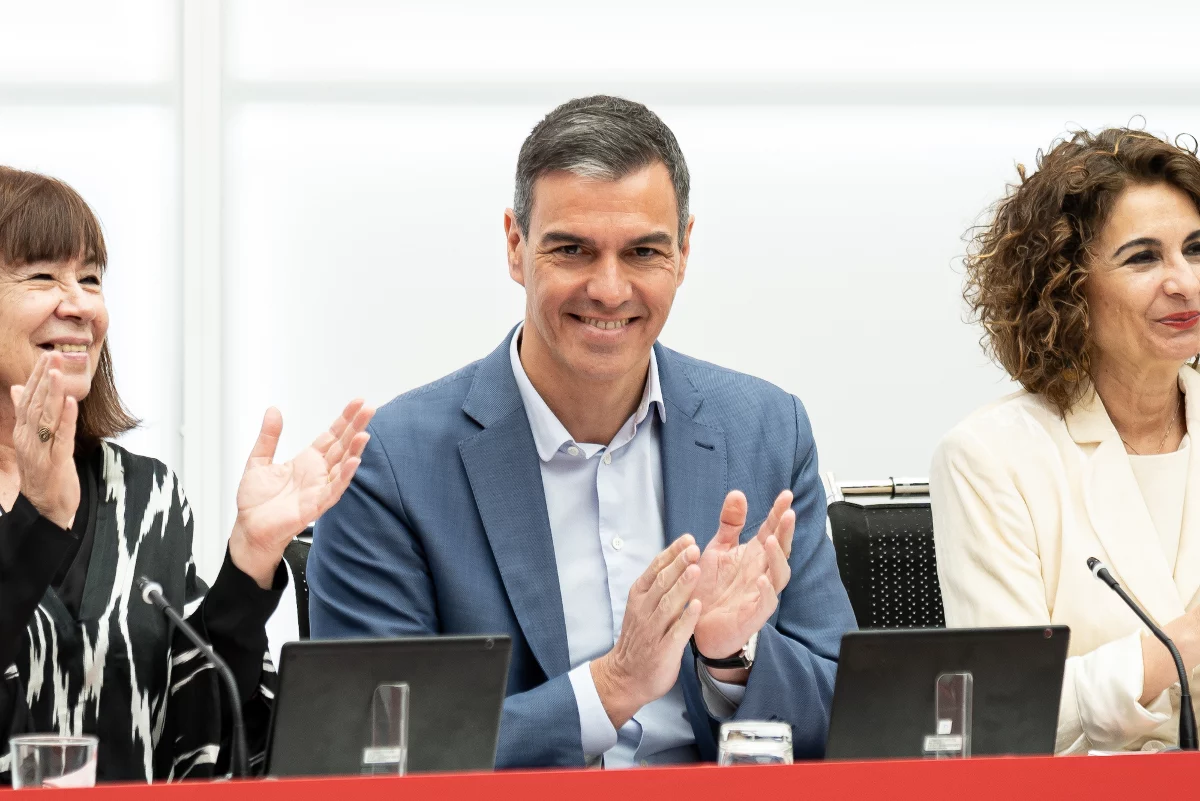 Pedro SánchezPedro Sánchez, líder del PSOE, trata de tender la trama a Génova 13 Ayuso deja la puerta abierta a reunirse con Milei en Madrid