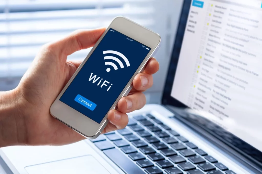 El truco mágico que los técnicos no te cuentan para que tu Wifi no se desconecte solo 1 Moncloa La posición del router de Wifi