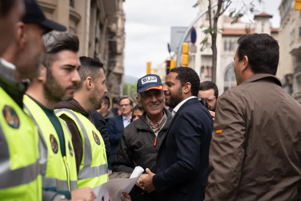 JUPOL junto a PP, Vox y Cs defienden la comisaría de Vía Laietana y a los policías 2 Moncloa El candidato de Vox a las elecciones catalanas, Ignacio Garriga, ha asegurado que su partido hará «lo que esté en su mano» para que la Policía Nacional siga en Cataluña