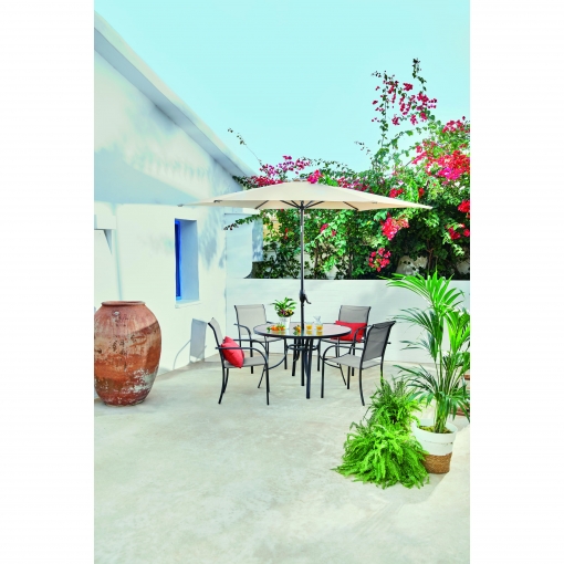 conjunto mesa sillones sombrilla