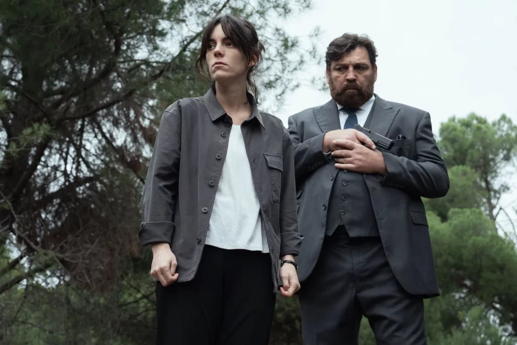 La serie de Amazon Prime Video que desafía las fronteras de la inteligencia humana 1 Moncloa Vicky Luengo y su dupla explosiva con Hovik Keuchkerian en "Reina Roja"