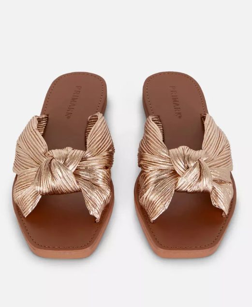 sandalias nudo primark
