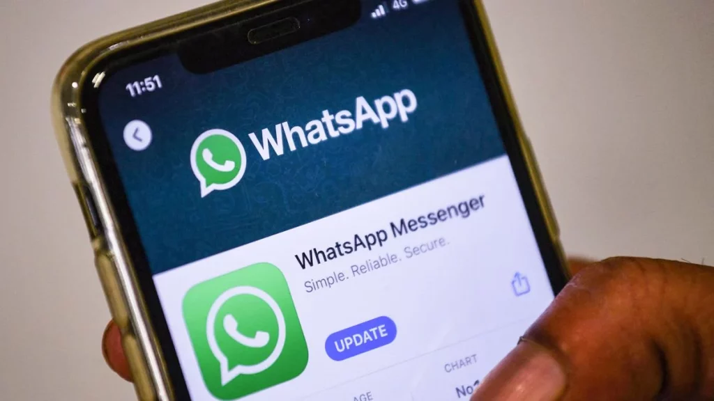 WhatsApp transformará la manera en que hablamos por teléfono: Así funcionará el nuevo sistema 1 Moncloa Cómo mandar mensajes en WhatsApp sin añadir el contacto