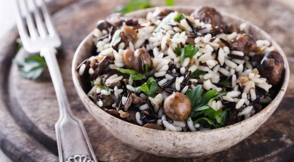 Conoce el superalimento que parece arroz pero con menos calorías 2 Moncloa Así podemos comer la zizania