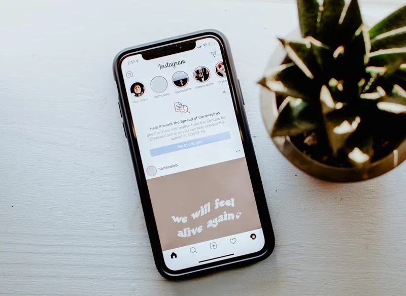 INSTAGRAM Y LAS RECOMENDACIONES