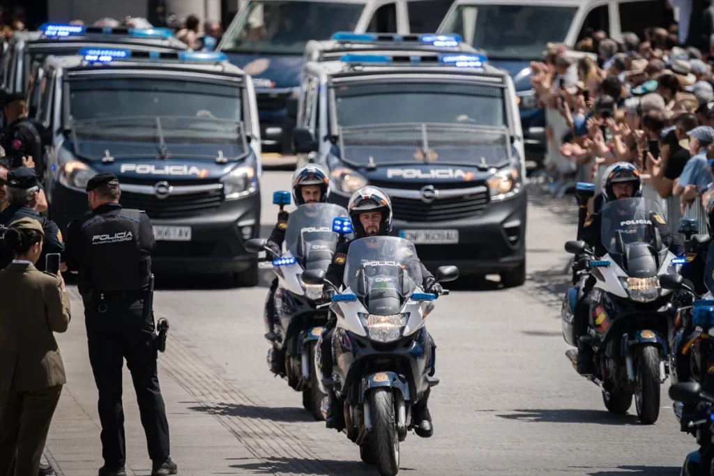 Los militares quieren los mismos reconocimientos y sueldos que los policías y guardias civiles.