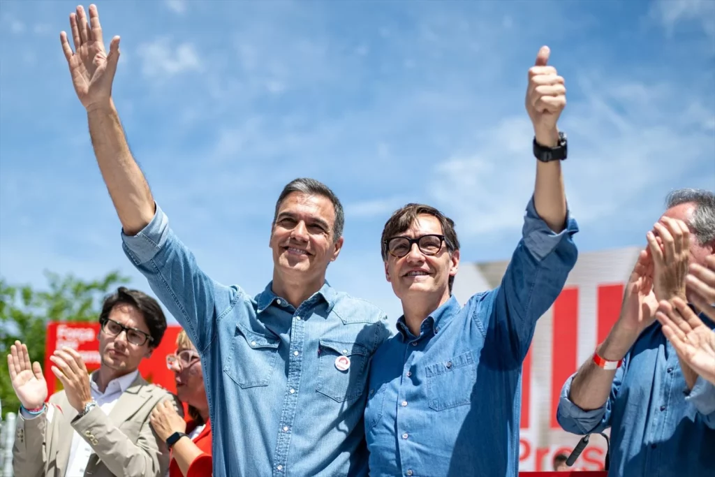 El PSC y Comuns Sumar coinciden en la inversión en Sanidad de cara al 12M. | Foto: Europa Press