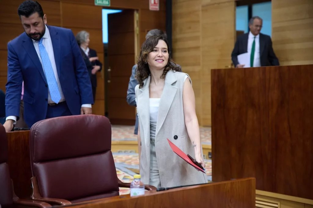 Bergerot se intenta llevar el mérito de un plan contra el calor que lleva 20 años activo.