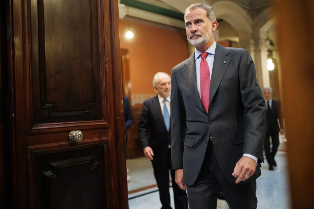 EuropaPress 5976287 rey felipe vi llegada presentacion red panhispanica lenguaje claro sede Moncloa