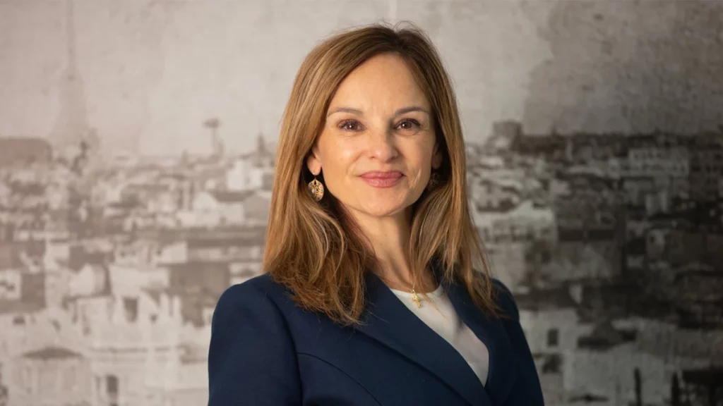 Vox se une al PSOE para atacar al PP por los ocupas 1 Moncloa Tatiana Álvarez, la coordinadora de Vox en Torrejón, denuncia que los ocupas también amenazaron las mesas informativas de su partido.