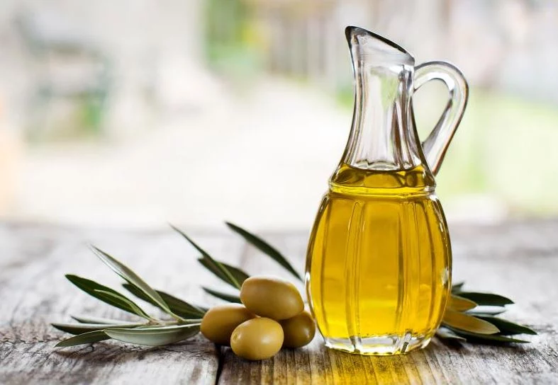 El truco viral para elegir el aceite de oliva que necesitas y por qué no son todos iguales