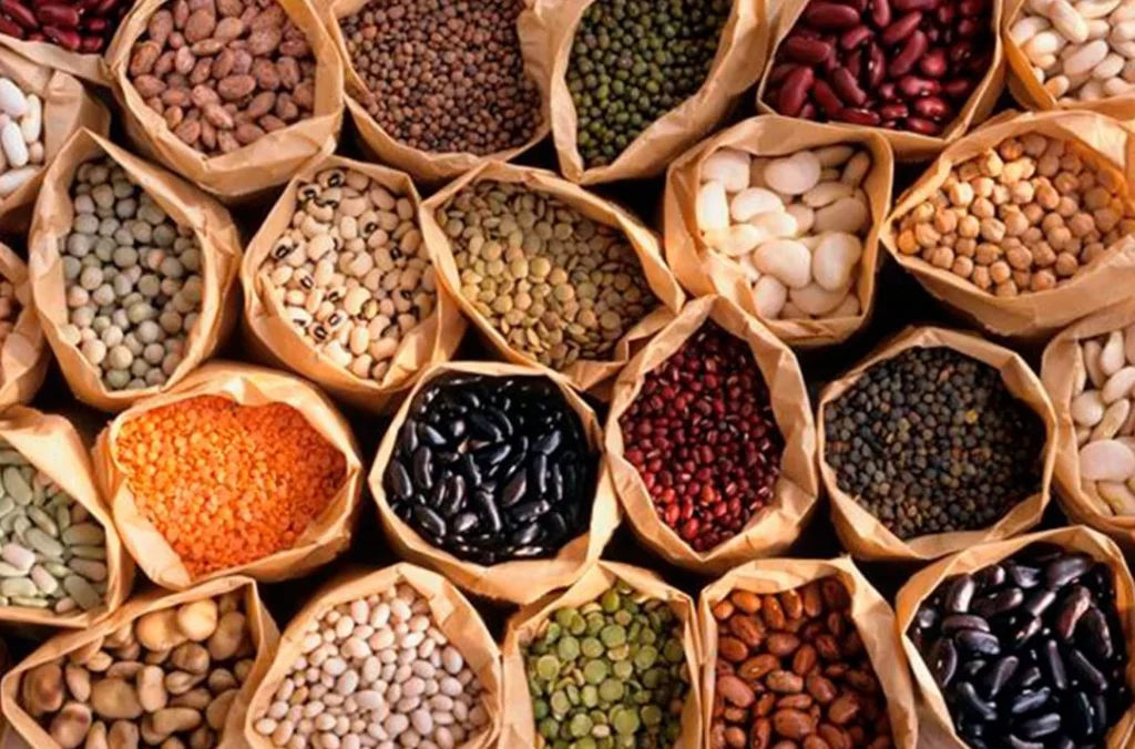 5 alimentos que empeoran los síntomas de colon irritable y que consumes diariamente 1 Moncloa Otros alimentos pueden incrementar síntomas de colon irritable