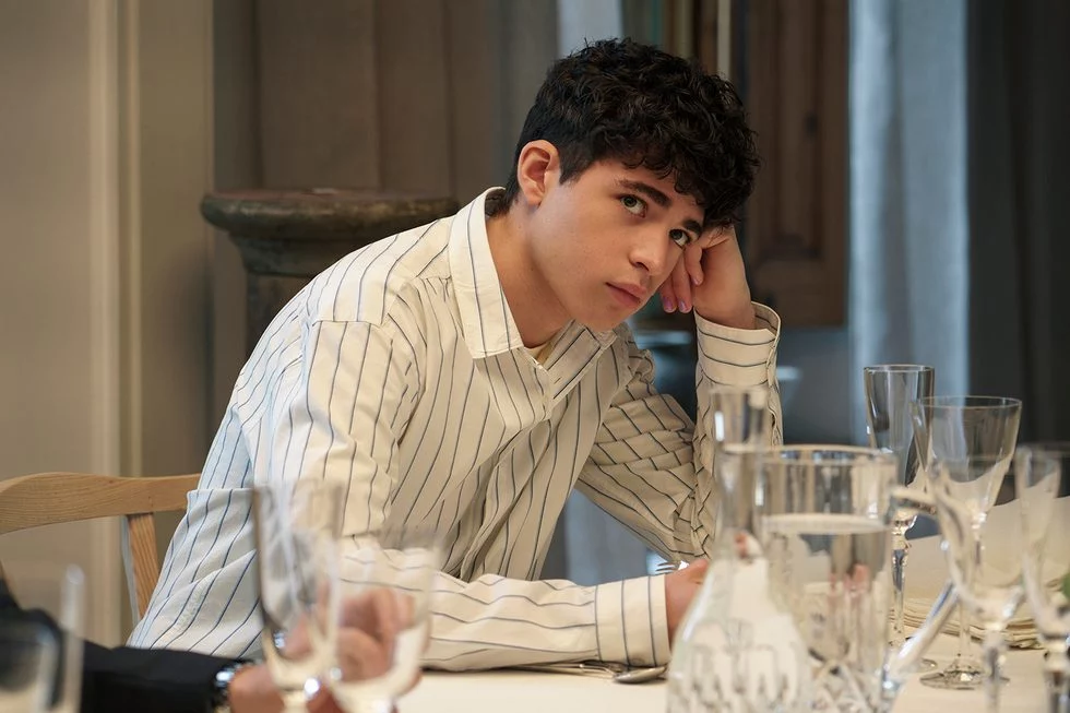 El secreto de Hugo Arbués para verse siempre bien 1 Moncloa Hugo Arbués y sus descubrimientos con Apolo de "A través de mi ventana"