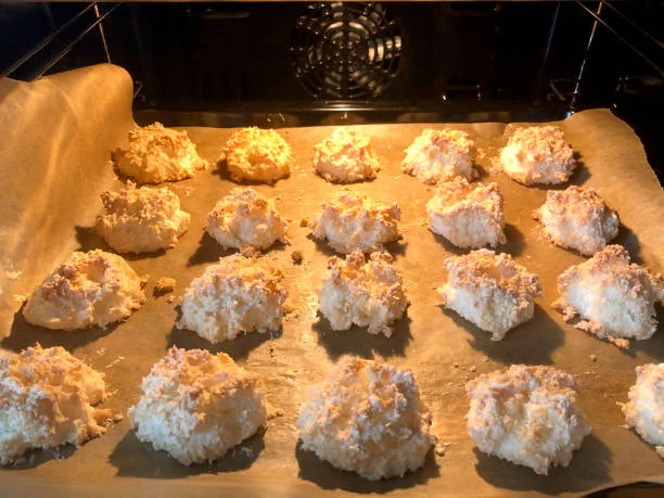 Cómo hacer unas galletas de coco en 3 minutos con 3 ingredientes 1 Moncloa Irresistibles galletas de coco