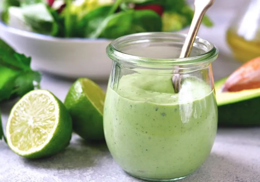 La mayonesa de aguacate de la abuela pero con un extra nutritivo y saludable 1 Moncloa Una mayonesa saludable y rica en vitamina C