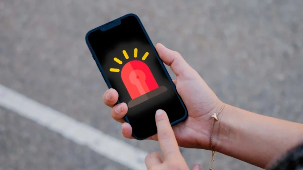 El truco oculto del móvil para que puedas encontrarlo incluso sin conexión 1 Moncloa Tu móvil puede transmitir la ubicación, aunque no esté conectado