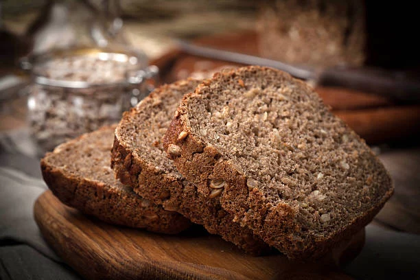Pan integral en horno: una alternativa saludable con 4 ingredientes