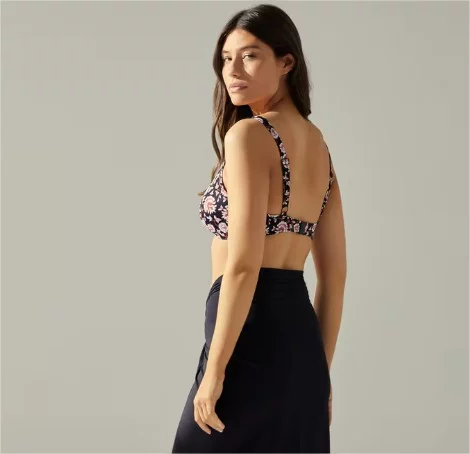 Pareos y fulares de El Corte Inglés con los que reinarás este verano 2 Moncloa pareo 2 Moncloa