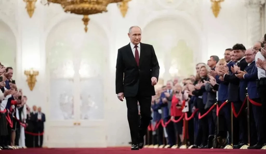 Putin asume su quinto mandato presidencial en Rusia y deja un fuerte mensaje sobre la guerra con Ucrania 1 Moncloa El mensaje de Putin sobre Ucrania