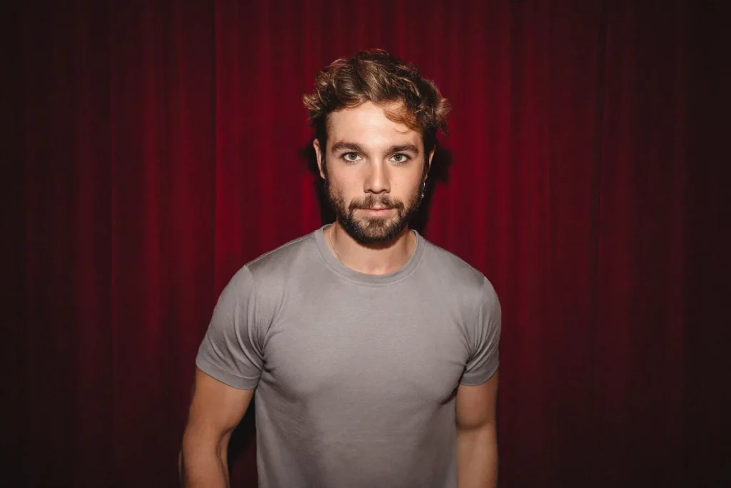 La fuerte crítica de Carlos Cuevas a la industria: "Estamos jugando a Hollywood" 1 Moncloa La fuerte reflexión de Carlos Cuevas