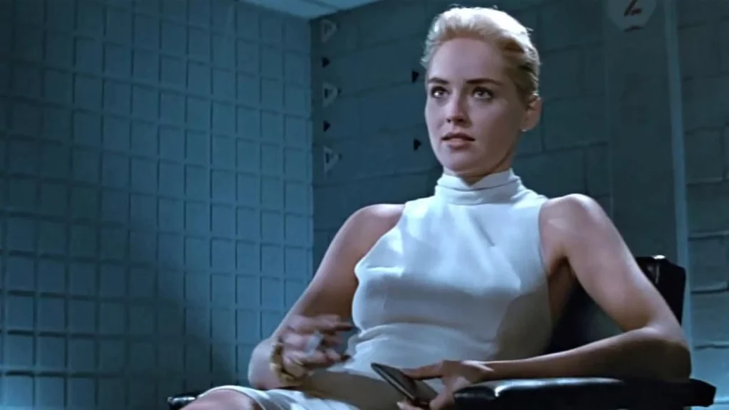 Sharon Stone destapa todo: los retos salvajes de rodar "Instinto Básico" que nadie imaginaba 1 Moncloa La injusta paga que recibió Sharon Stone por actuar en "Instinto Básico"