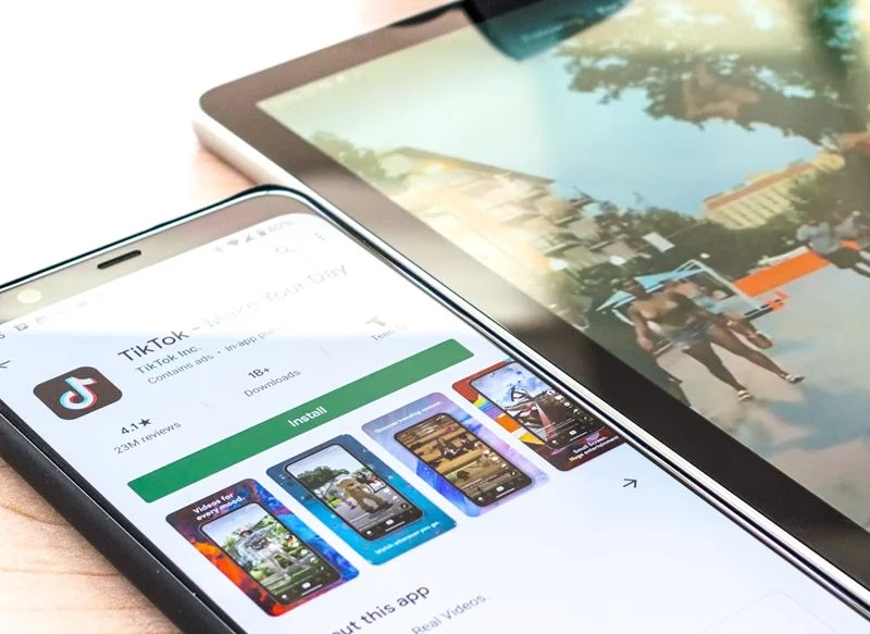 CÓMO FUNCIONA EL ALGORITMO DE TIKTOK