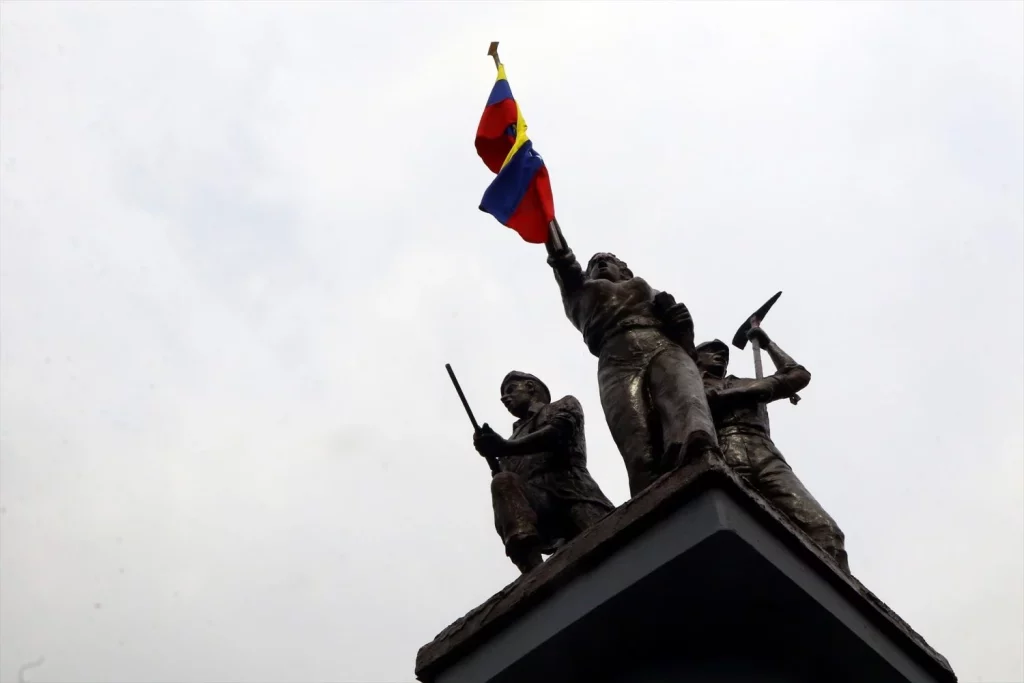 EuropaPress 5769862 february 2024 valencia carabobo venezuela februry 04 2024 monument to the Moncloa