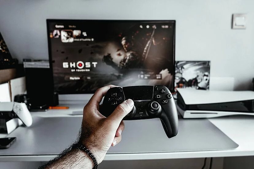 PlayStation regala un año de Netflix gratis: estos son los requisitos para reclamarlo 2 Moncloa Nueva actualización de PS5 y PS4