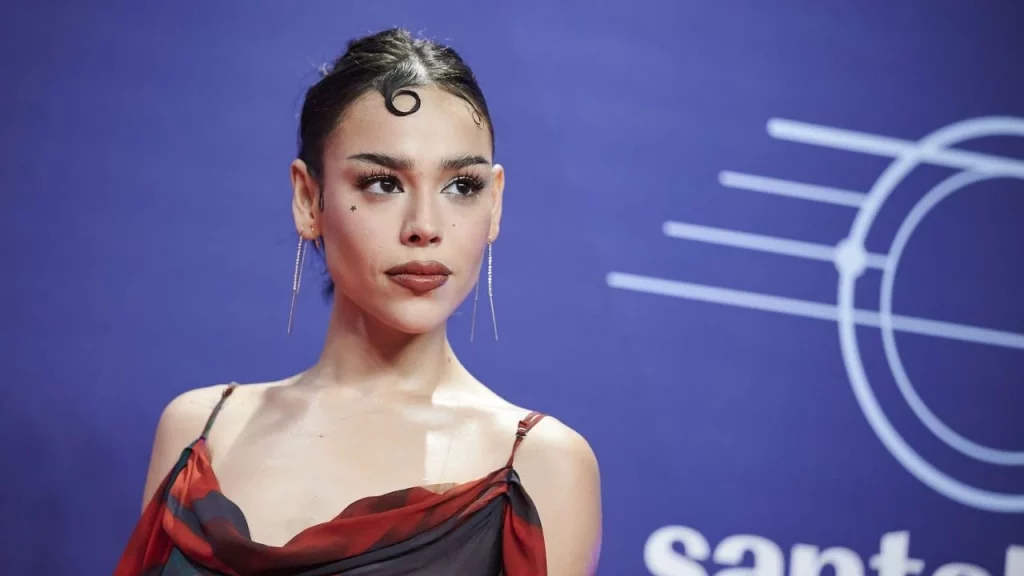 Danna Paola sorprende con una confesión inesperada 1 Moncloa 'Platonik', la canción que Danna Paola escribió pensando en una mujer