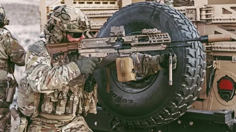 Los nuevos rifles y ametralladoras que llegan a Estados Unidos tras una década