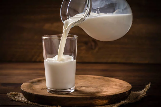 3 alimentos que consumes diariamente y que son muy tóxicos para tus hijos 2 Moncloa Leche de vaca