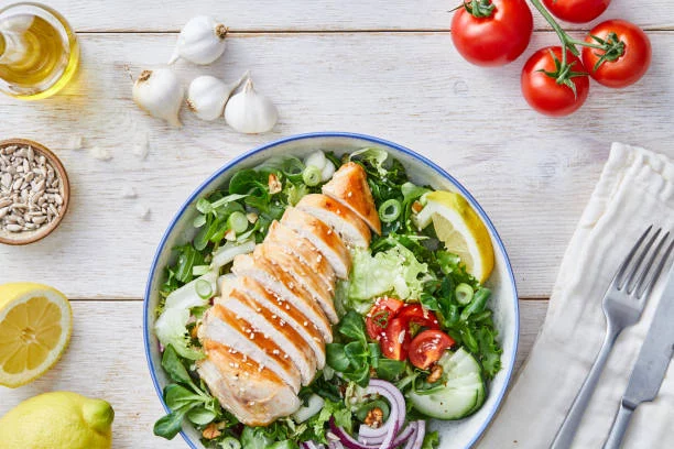 Cómo ingerir 30 gr de proteínas con alimentos naturales 1 Moncloa Alimentos con más proteínas