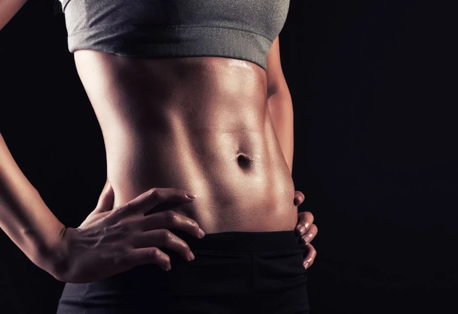 3 alimentos clave para cenar y despertar con un vientre plano, según un experto en nutrición 2 Moncloa Además de estos alimentos, estos consejos te ayudarán a mantener un vientre plano