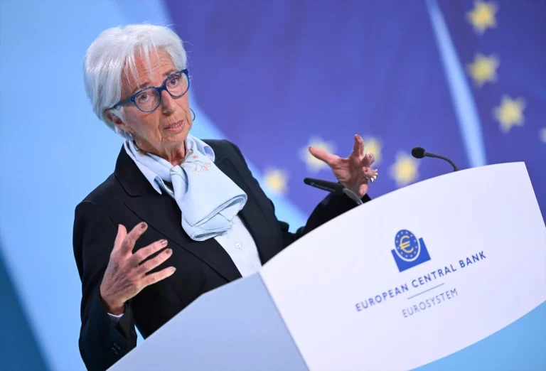 La presidenta del BCE deberá tomar la palabra con un difícil dilema: bajar tipos o afrontar la guerra comercial | Fuente: Agencias