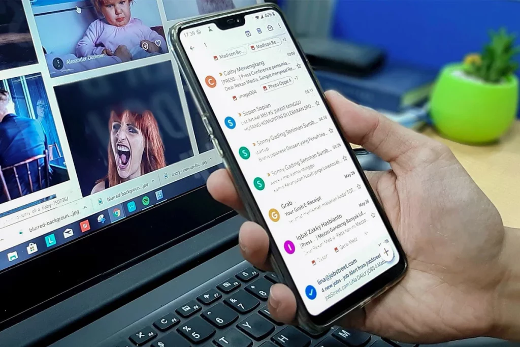 Cómo hacer que tus notificaciones de WhatsApp tengan las fotos de tus amigos, fácil y rápido 2 Moncloa Beneficios de activar esta función en WhatsApp