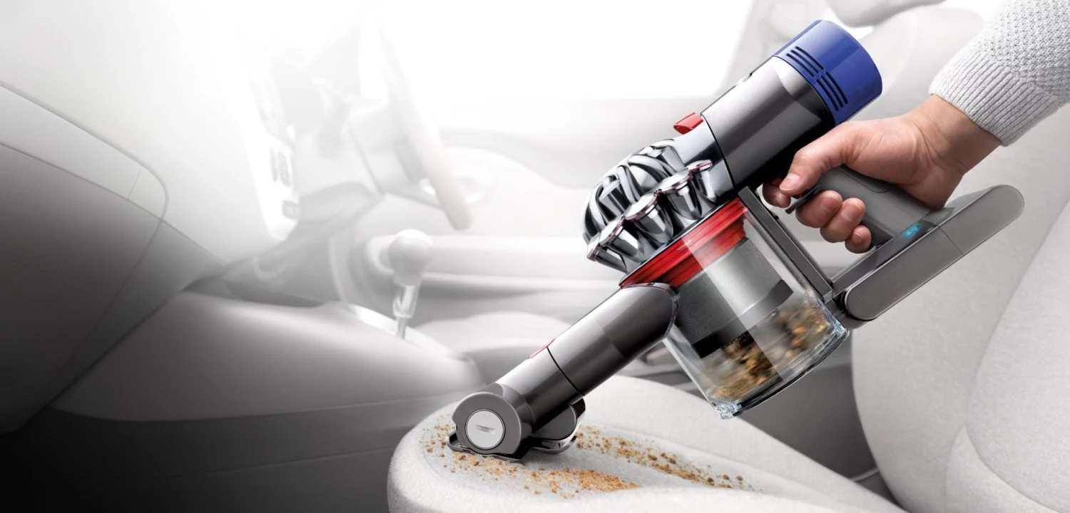 Conoce el potente aspirador Dyson V8 por menos de 200 euros en Carrefour que te dejará la casa limpia en minutos